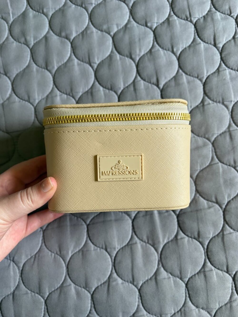 Impressions Vanity Mini Travel Case